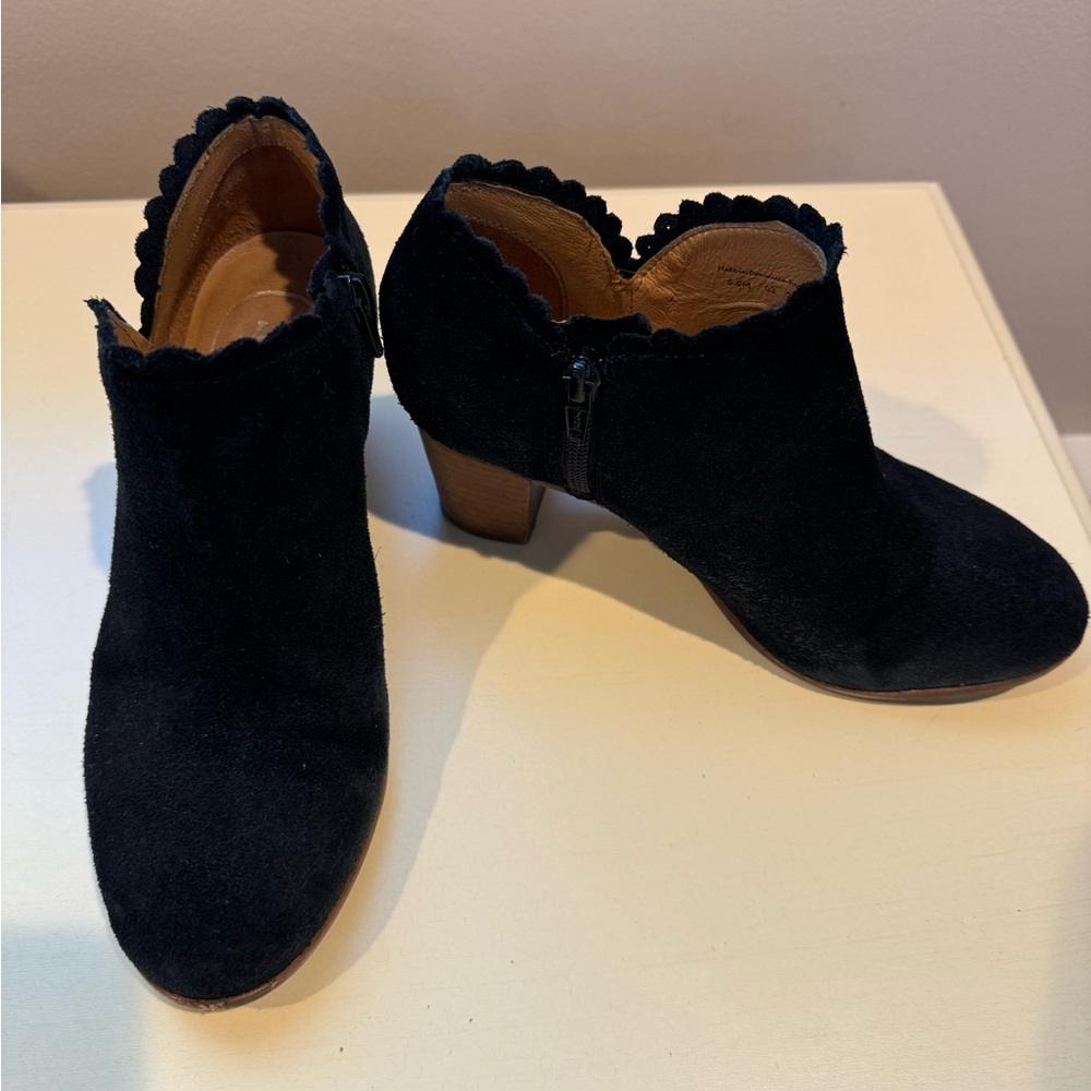 Jack Rogers suede black booties size 5.5